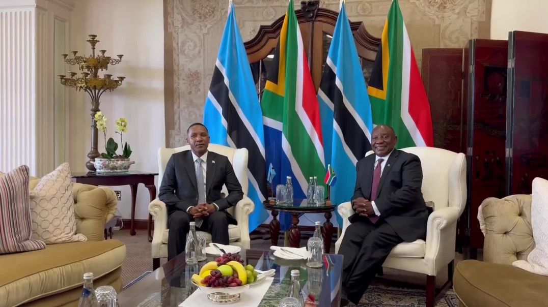 His Excellency 🇧🇼 President Duma Boko ⁣received by  His Excellency 🇿🇦 President Cyril Ramaphosa