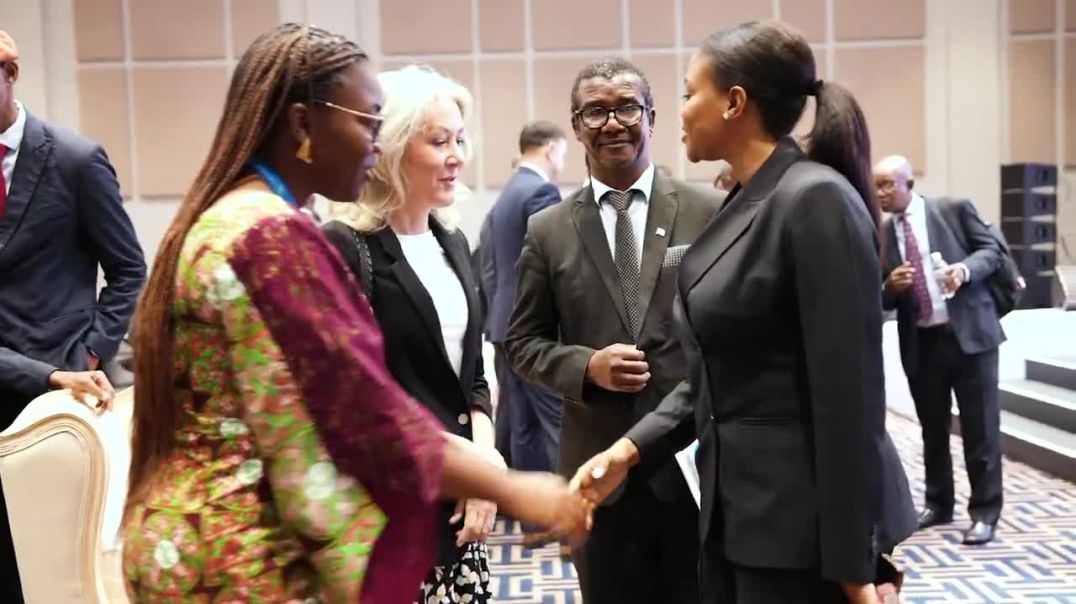 ⁣🇧🇼 Botswana is Powering a cleaner future!