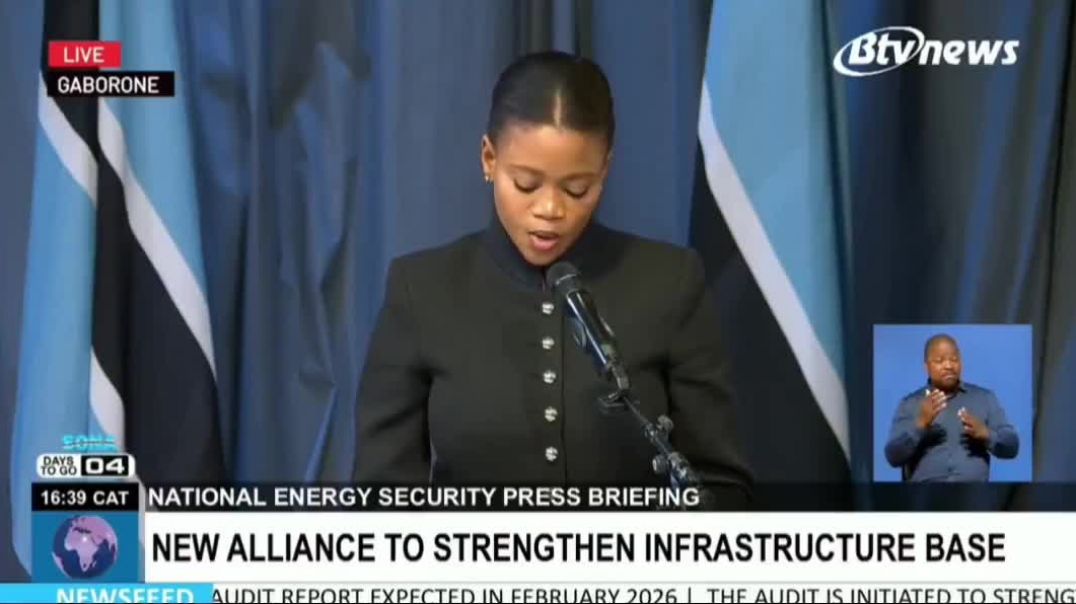 ⁣☂ A Year Under The Umbrella