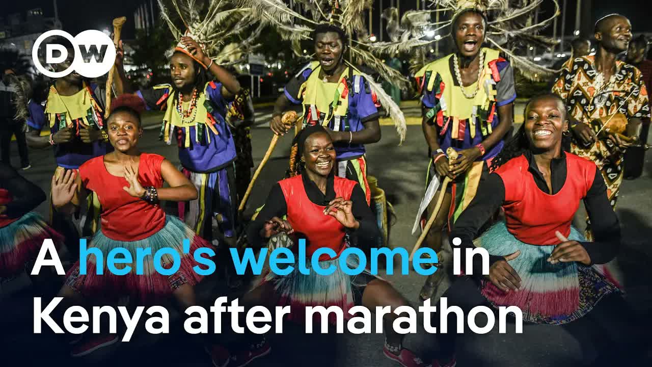 'I did not expect it': Kenya's Sebastian Sawe welcomed home like a hero | DW News